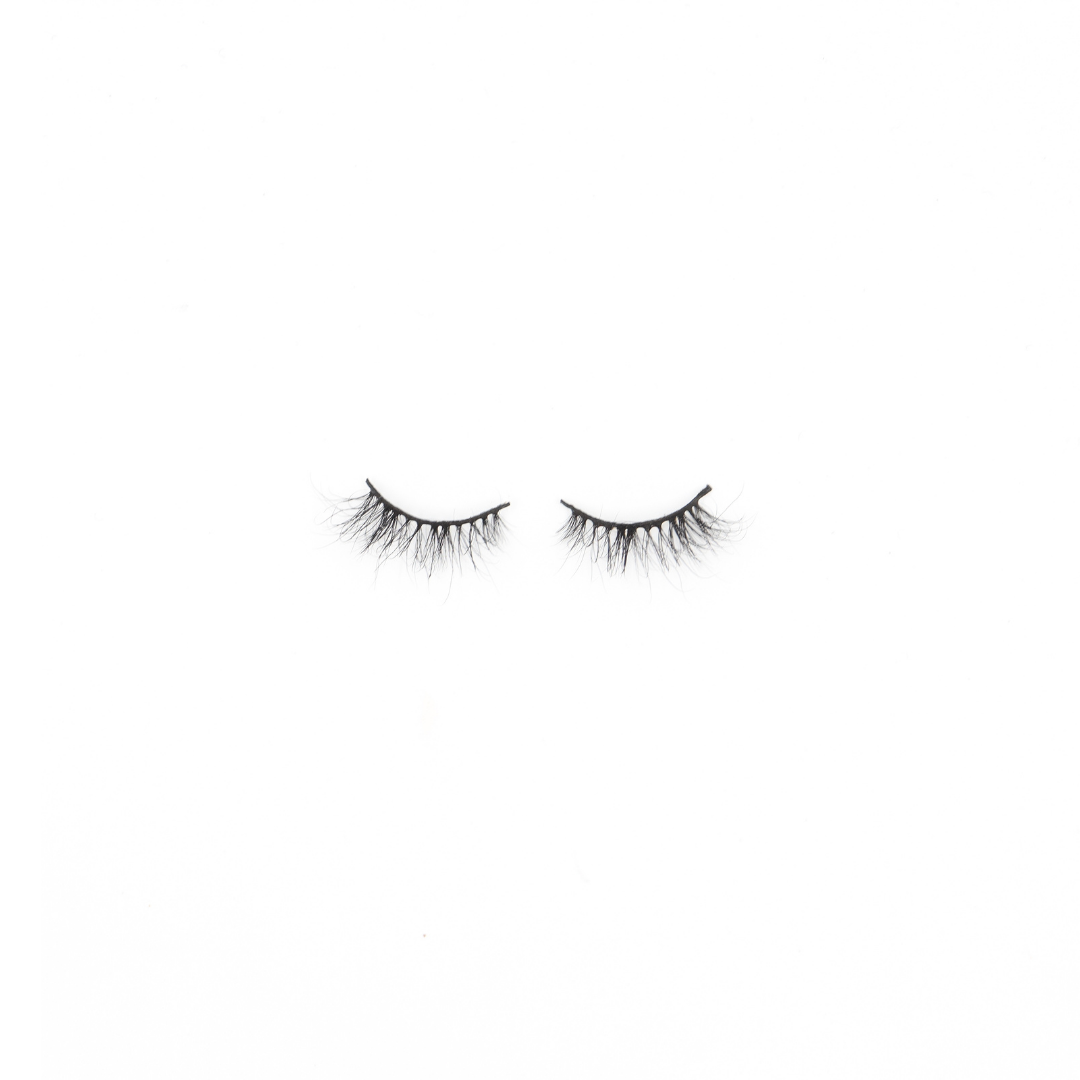 LIGHT HALF LASHES